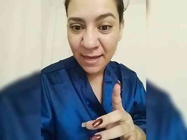 LuanaFranccesca webcam