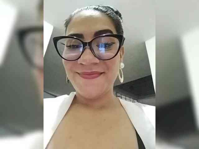 LuanaFranccesca webcam