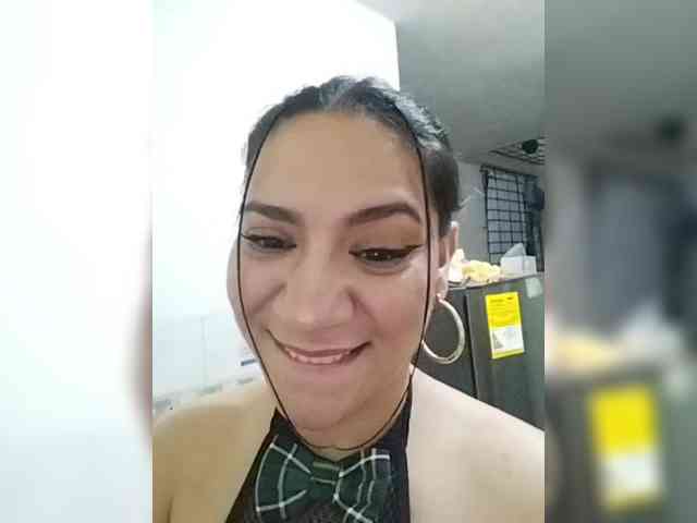 LuanaFranccesca webcam