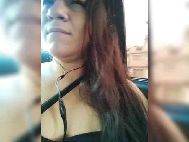 LuanaFranccesca webcam