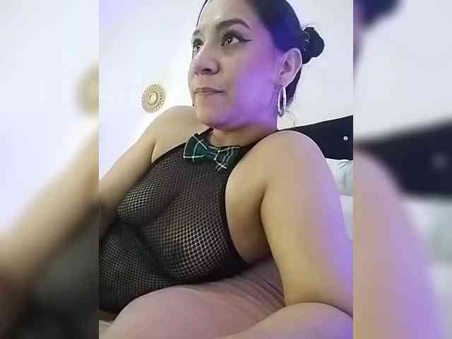 LuanaFranccesca webcam
