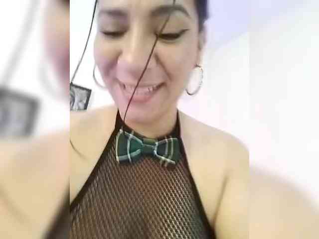 LuanaFranccesca webcam
