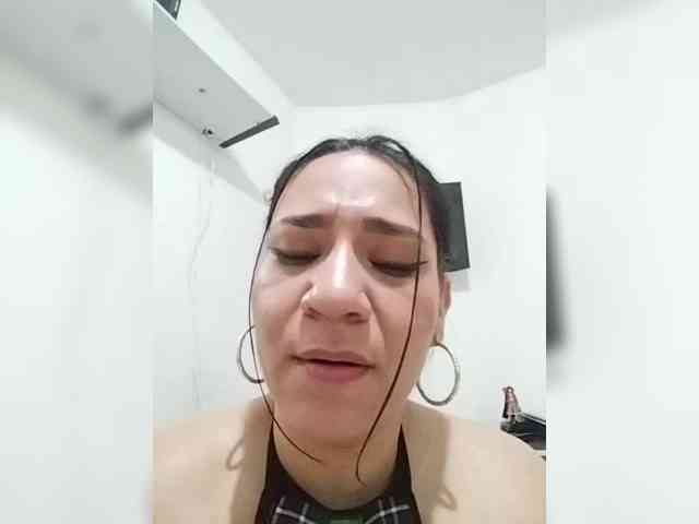 LuanaFranccesca webcam