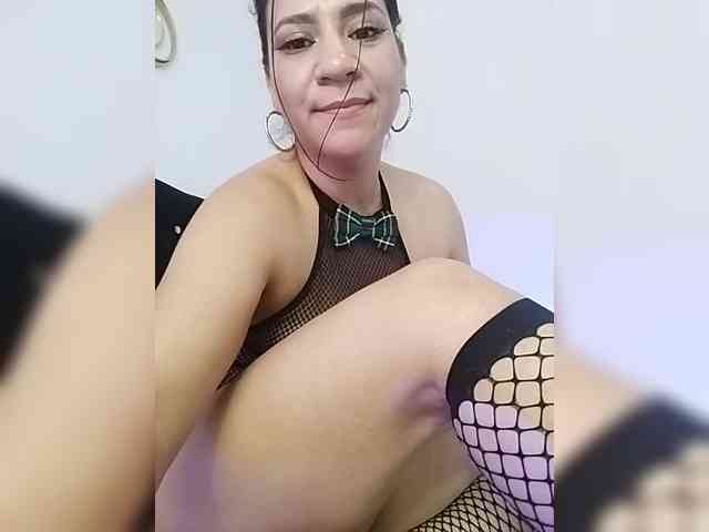 LuanaFranccesca webcam