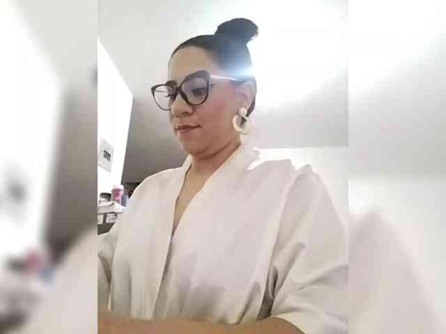 LuanaFranccesca webcam