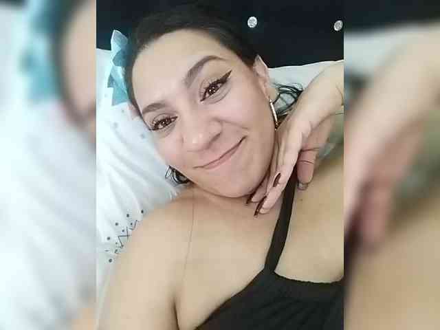 LuanaFranccesca webcam