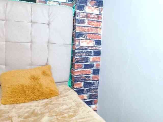 marilunabrown303av webcam