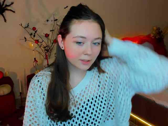 AlluringLookk webcam