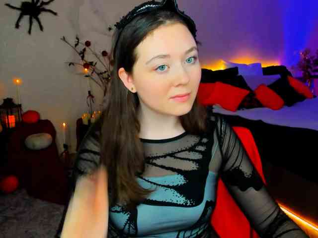 AlluringLookk webcam