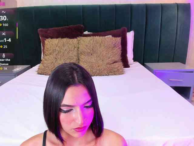 annie-clarkson webcam