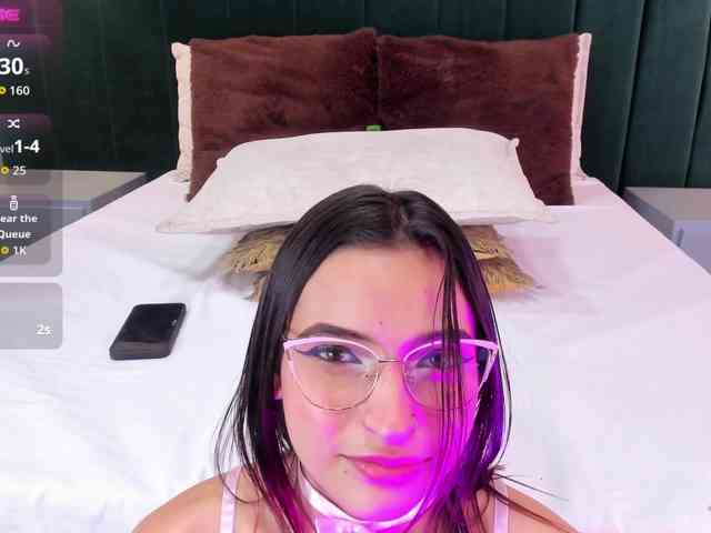 annie-clarkson webcam