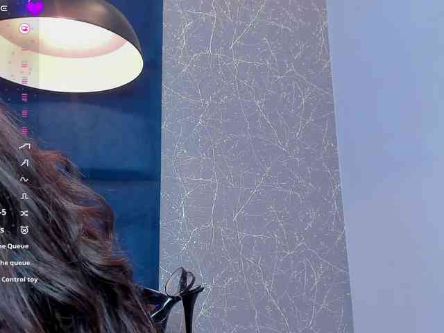 LindaSelena webcam