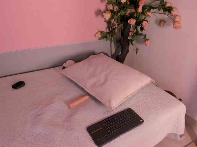 Stefany-gonzales webcam