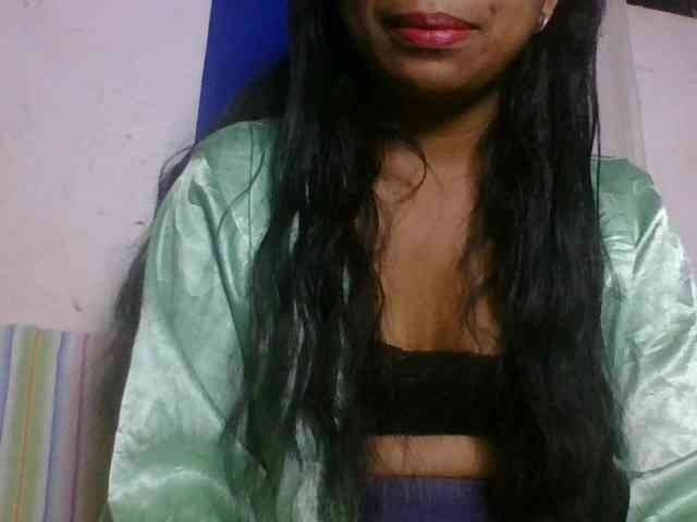 Taniah webcam