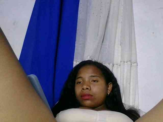 Taniah webcam