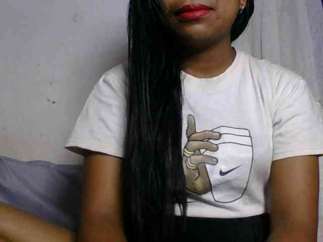 Taniah webcam
