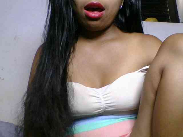 Taniah webcam