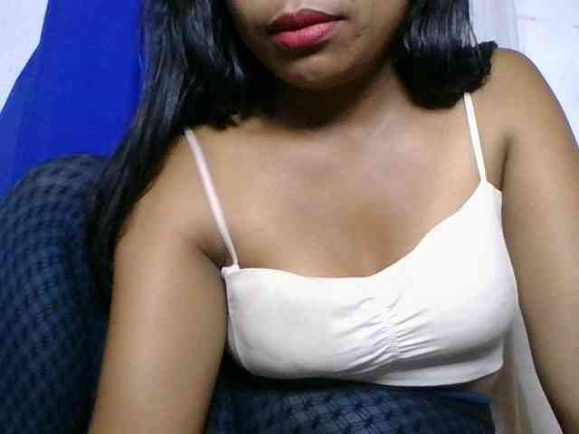 Taniah webcam