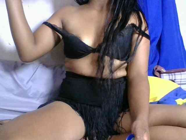 Taniah webcam