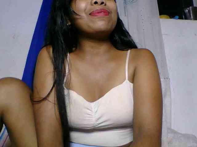 Taniah webcam