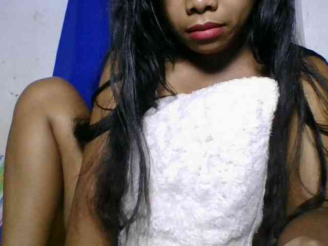 Taniah webcam