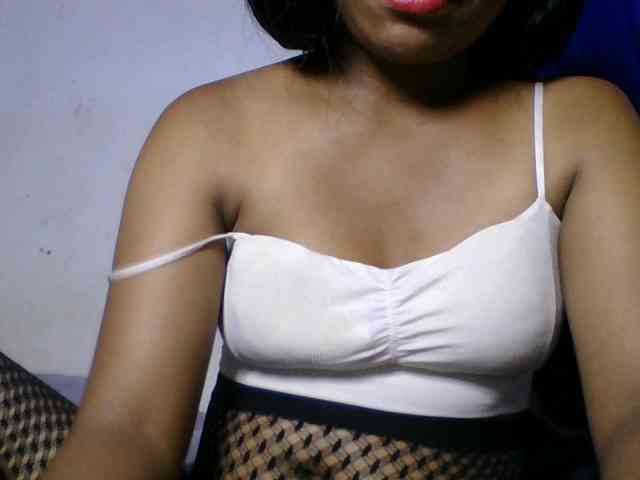 Taniah webcam