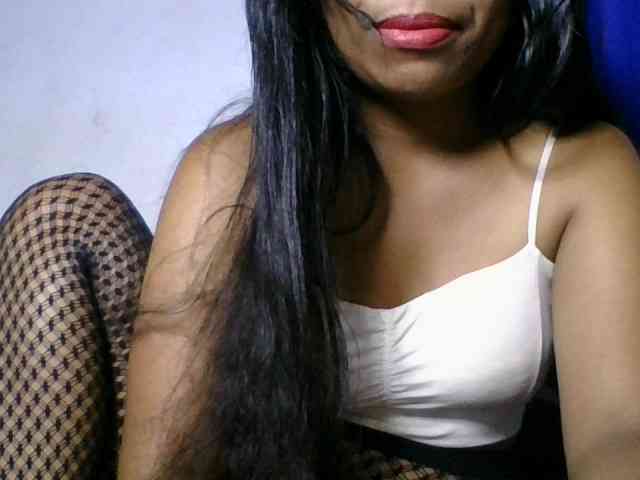 Taniah webcam