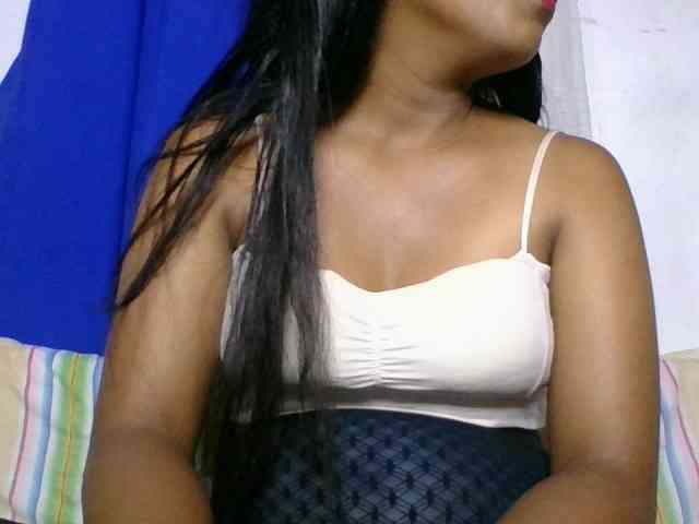 Taniah webcam