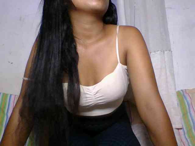 Taniah webcam