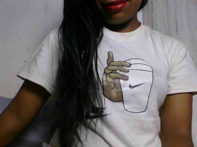 Taniah webcam