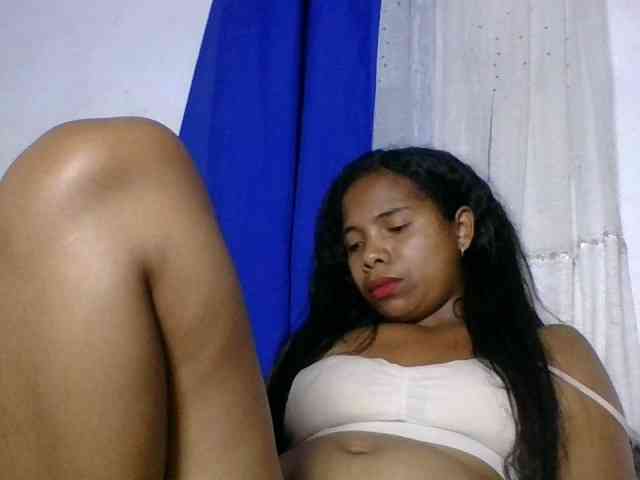 Taniah webcam