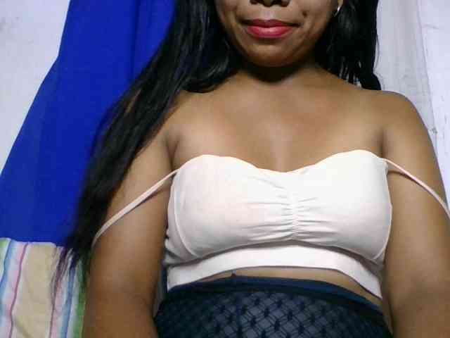 Taniah webcam