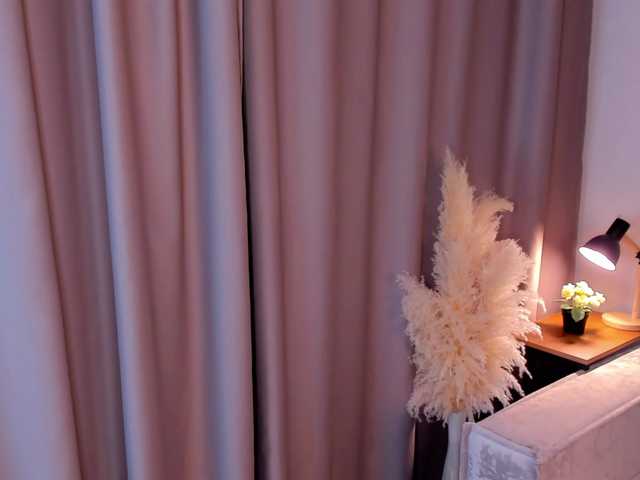 MonikaGreens webcam