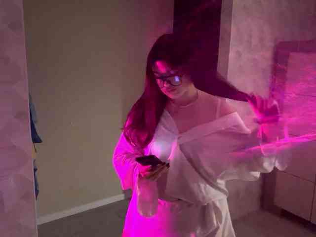 AshleaReuer webcam