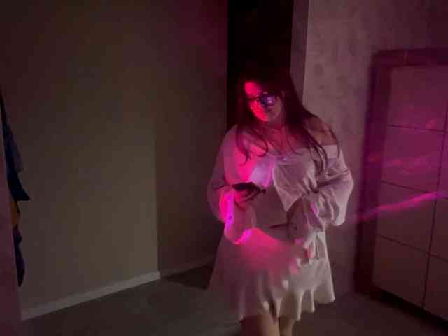 AshleaReuer webcam