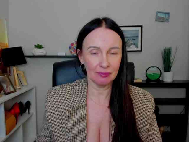 velvetJasmine webcam