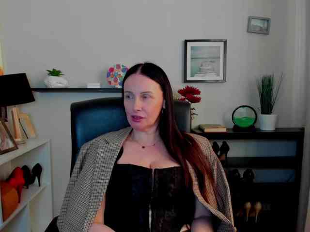 velvetJasmine webcam