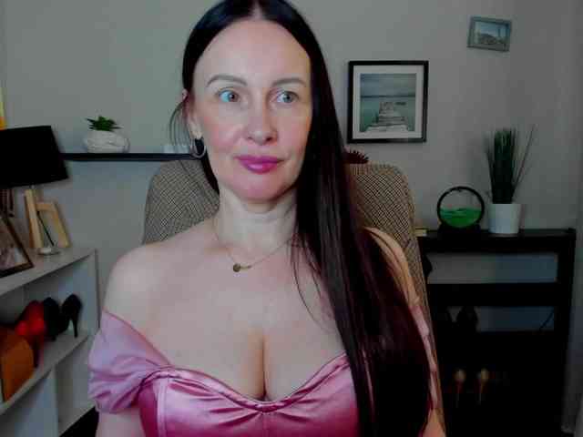 velvetJasmine webcam