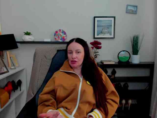 velvetJasmine webcam