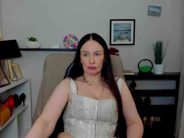 velvetJasmine webcam