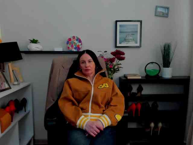 velvetJasmine webcam