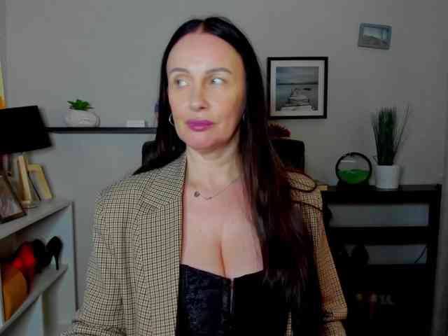 velvetJasmine webcam