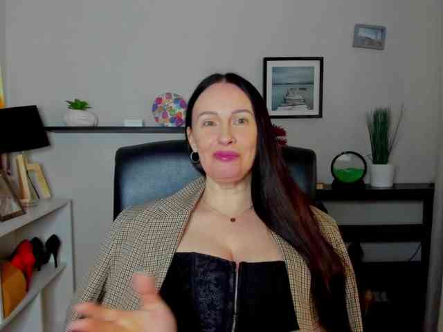 velvetJasmine webcam