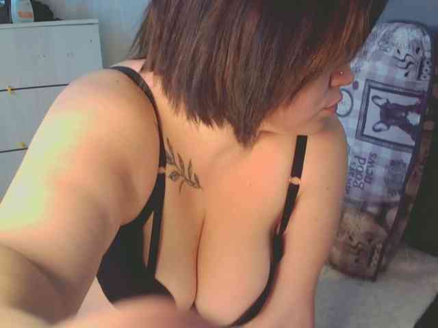 Adelina02 webcam