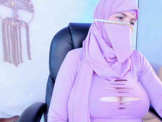 salma-isawwi webcam
