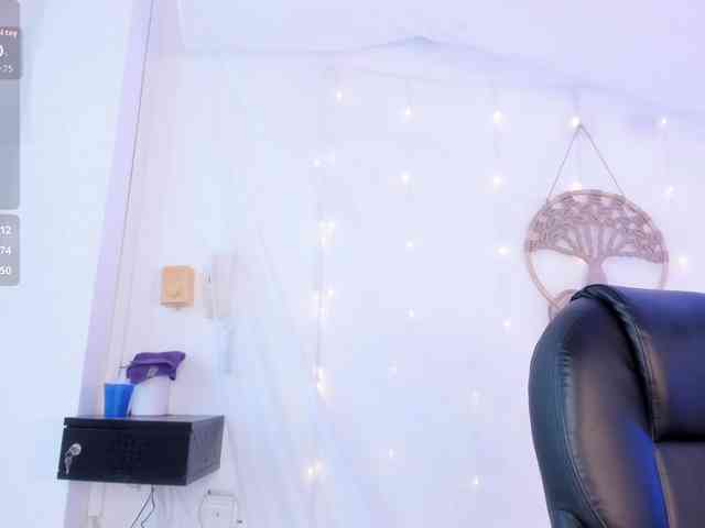 salma-isawwi webcam