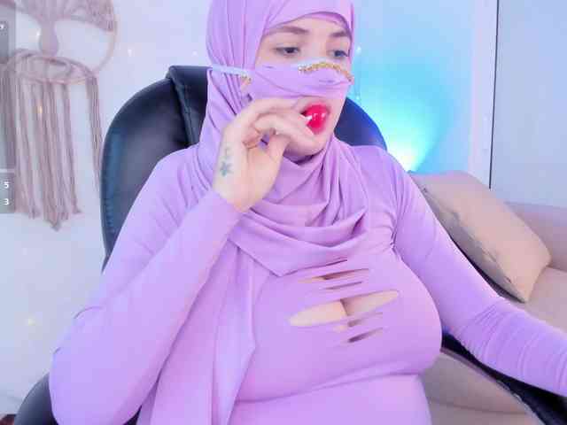 salma-isawwi webcam
