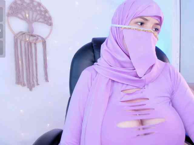 salma-isawwi webcam