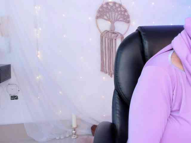 salma-isawwi webcam