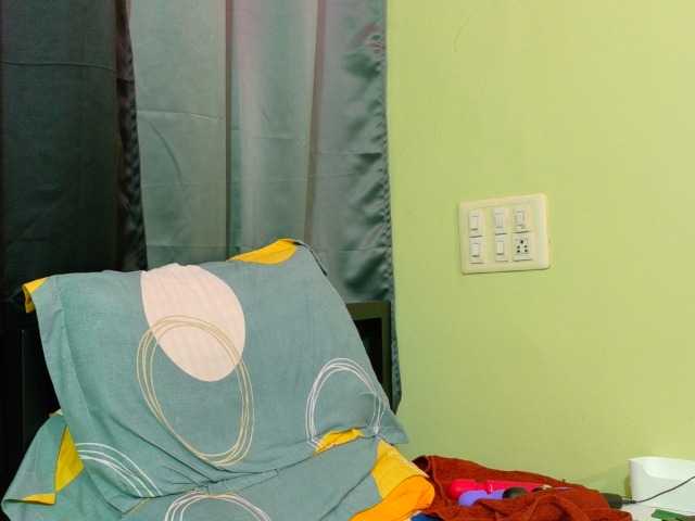 Niharika webcam
